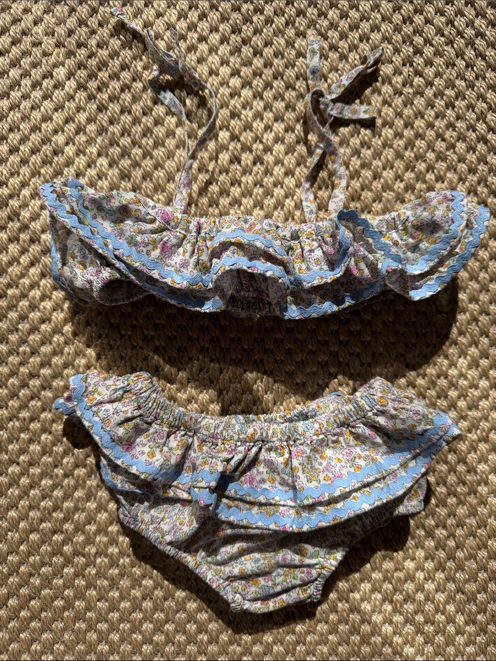 Bebe Organic Floral Ruffle Two-Piece Kids Swim Bikini in Light Blue Trim size 6